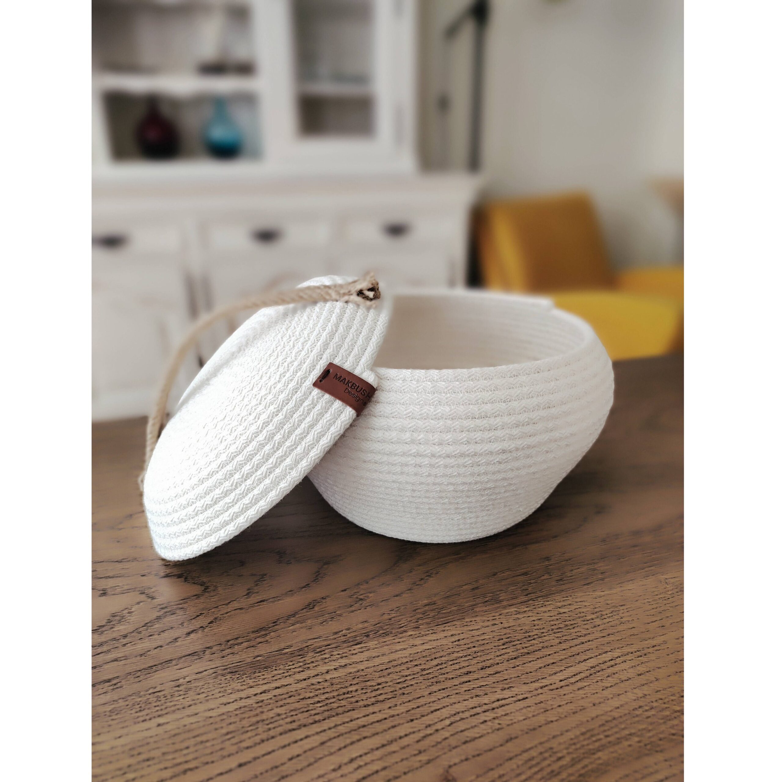 Cotton Rope Basket with Lid: Round Decorative Storage Organizer - Image 5